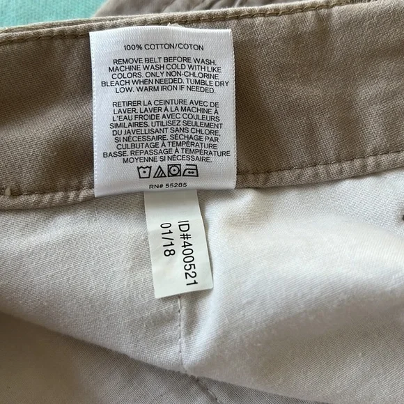 Express Men’s Classic Fit Khaki Flat Front At-The-Knee Shorts Size 33 - Picture 6 of 9